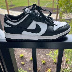 Nike Dunk Low Pandas